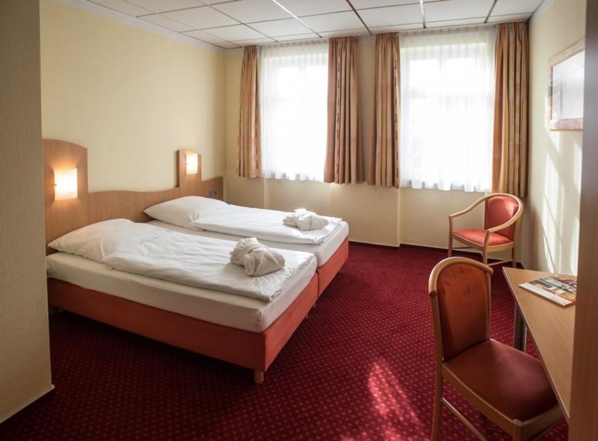 Johanniterhotel Nieder Weisel Eksteriør billede