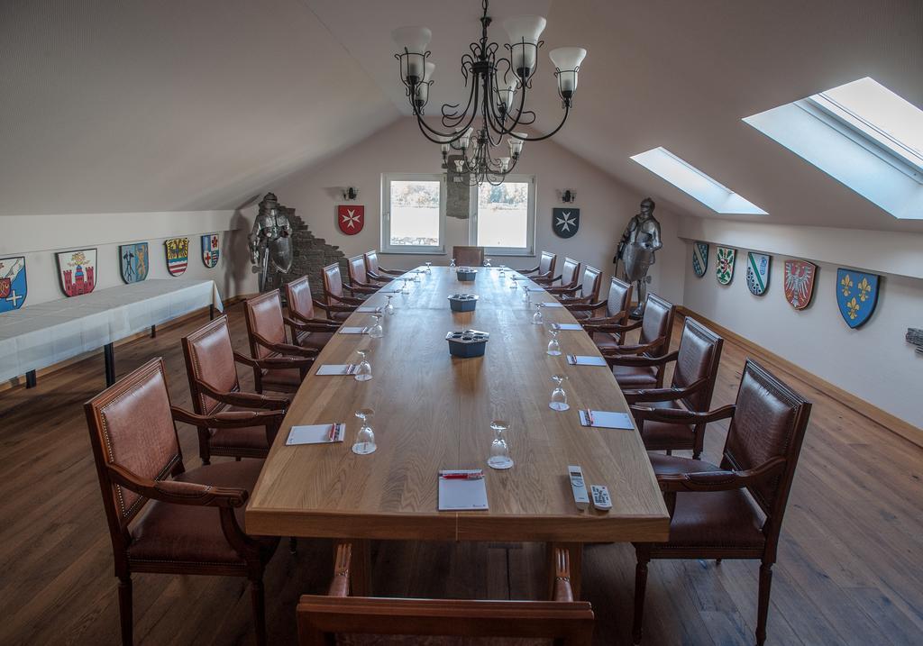 Johanniterhotel Nieder Weisel Eksteriør billede